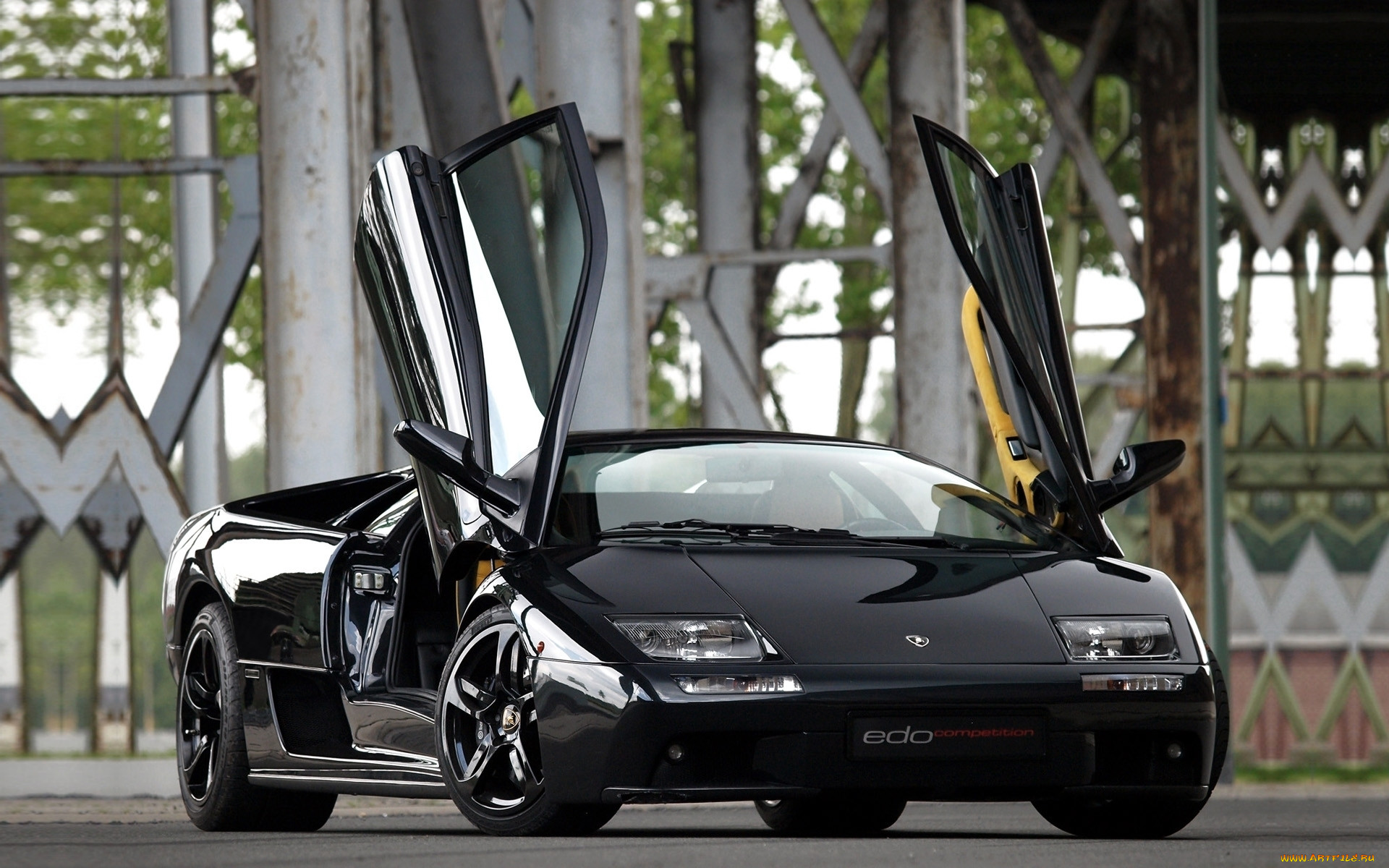 Обои Lamborghini Diablo Автомобили Lamborghini, обои для рабочего стола,  фотографии lamborghini, diablo, автомобили, диабло, черная Обои для  рабочего стола, скачать обои картинки заставки на рабочий стол.